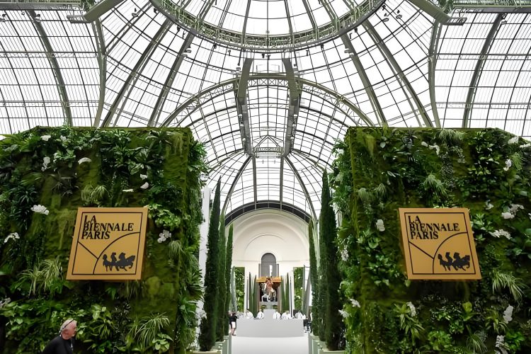 The Grandeur Unveiled: The 2017 Paris Biennale of Antiques Opens its Doors