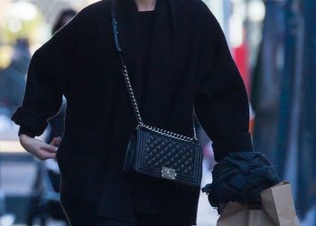 Modern Chic: An In-Depth Look at the Chanel Boy Bag