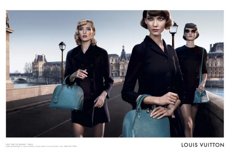 Stylish ceiling, Louis Vuitton Alma Bag, let the women glamorous