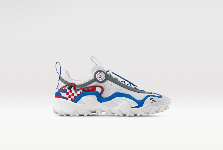 LV Rush Sneaker A pair of sports youth can not get a lack of sneakers, wear this foot sublimation