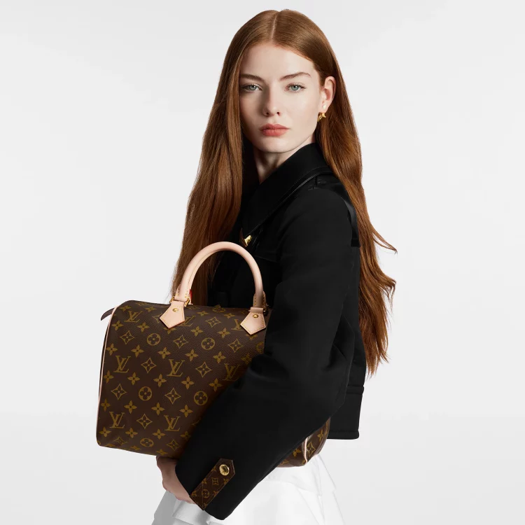 Louis Vuitton Speedy Bag, the symbol of luxury it has something special about it