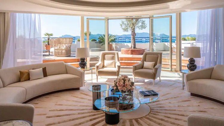 Luxury Hotels Redefined: The Most Expensive and Exclusive Stays Around the Globe
