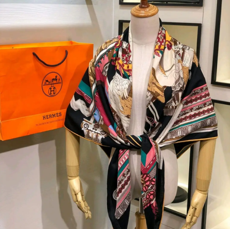 How to Add a Touch of Luxury to Your Look with a Unique Scarf