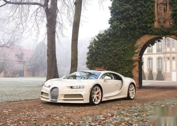 Luxury Car Collecting: A Hobby or a High-Return Investment Strategy?