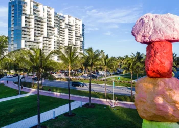 Can a Luxury Property Be Truly Elite Without an Art Collection?