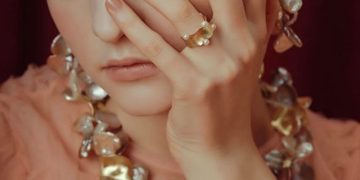 High-End Jewelry: How to Identify the True Value of a Piece