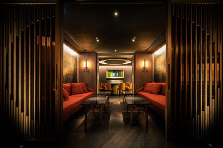 Elite Private Clubs: Why They Have Become the Social Hub for Successful Individuals